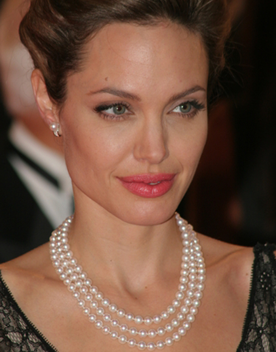 Angelina Jolie Pearl Necklaces
