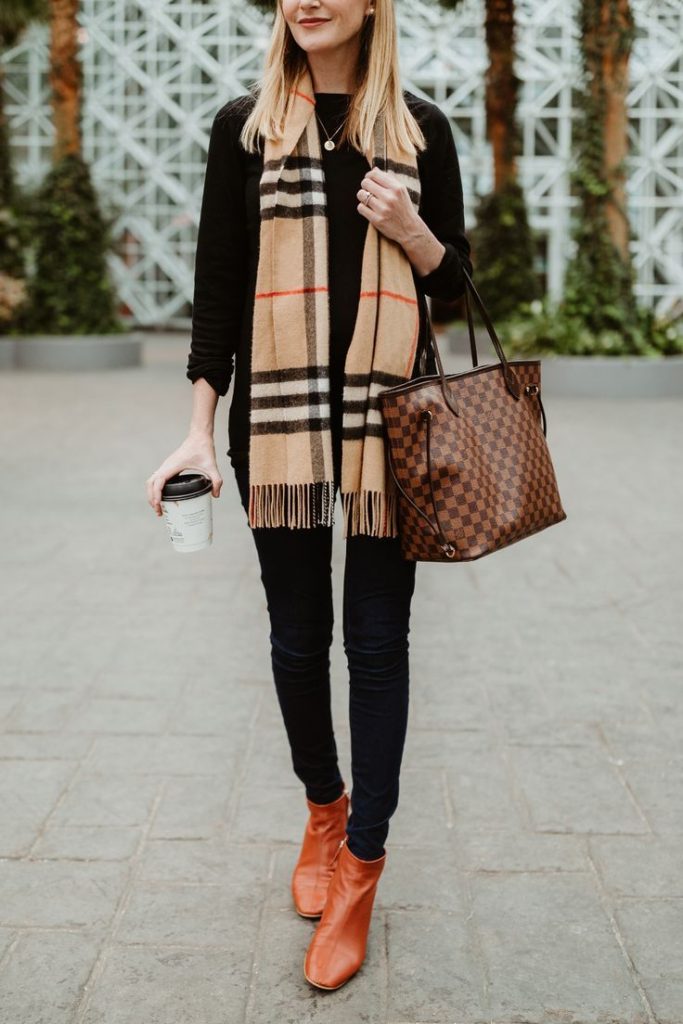  Style Leggings with a Preppy Scarf