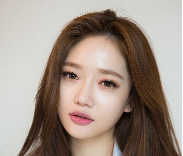 Natural Brows- korean makeup look