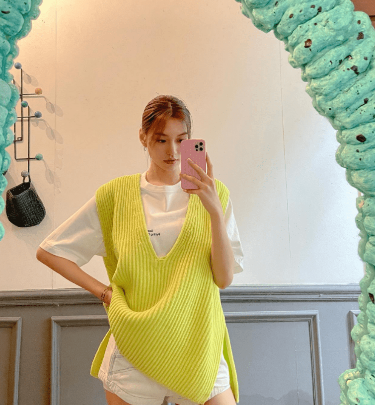 Korean summer fashion - Knitted Vest