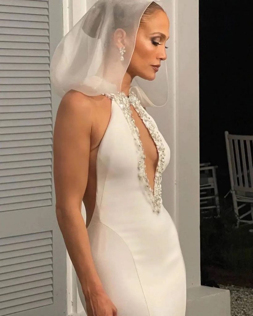 Jennifer Lopez Second Wedding Dress