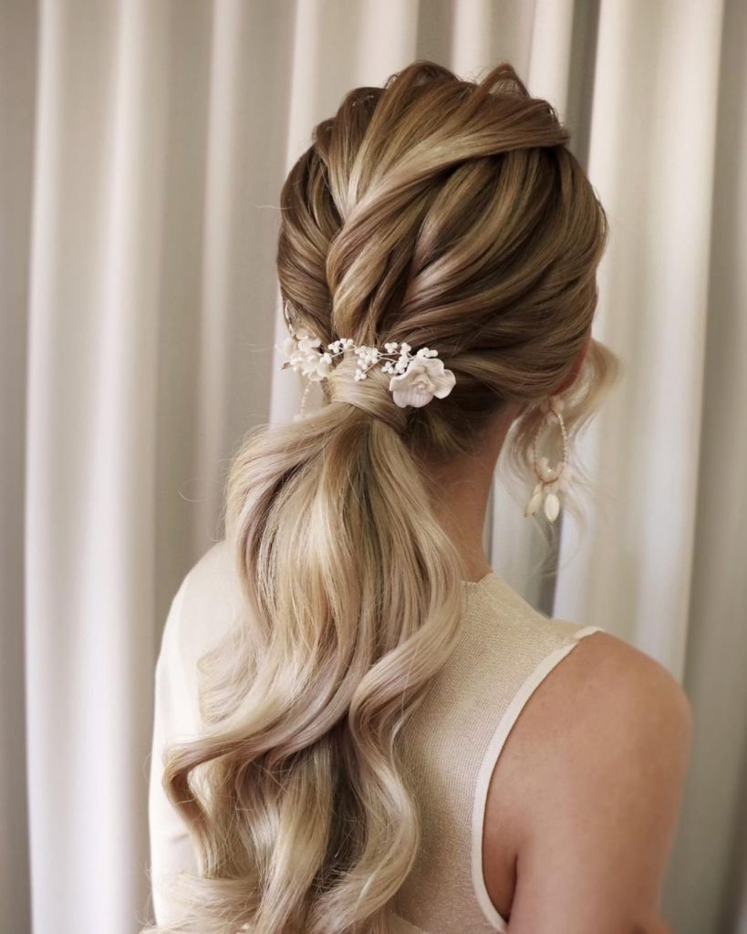Sleek and ponytail hairstyle