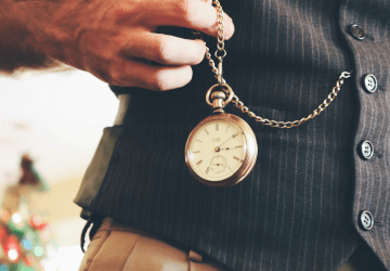 how to wear a pocket watch